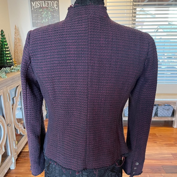 Willow & Clay Burgundy/Black Raw Edge Blazer - Picture 4 of 5